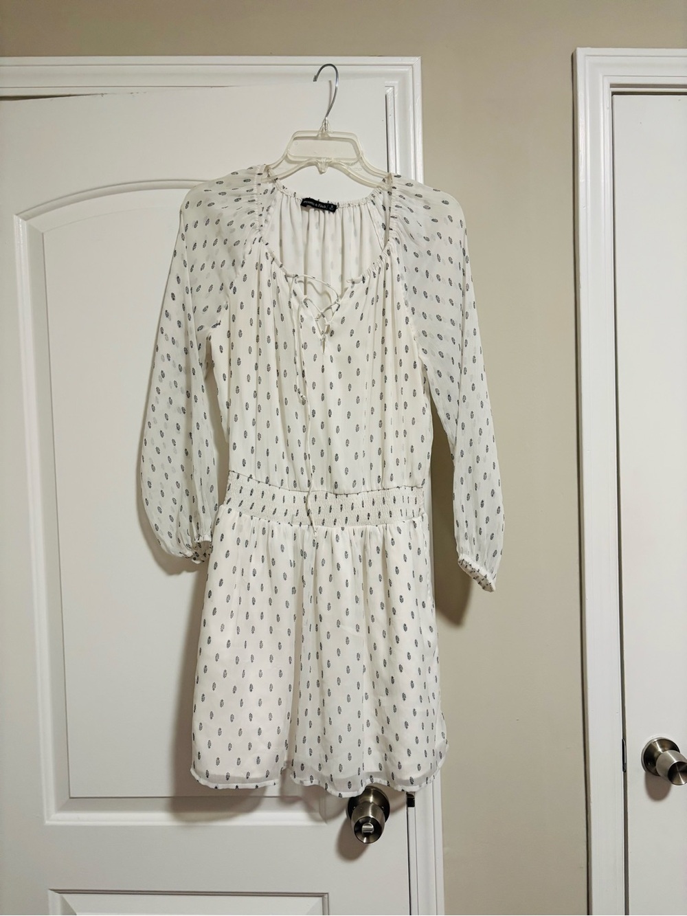 ABERCROMBIE & FITCH, Women's Cream Peasant Dress with Subtle Print, Size Small